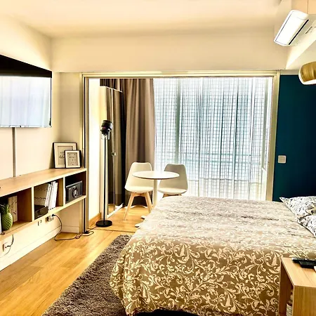 Cosy Pradignac Apartment